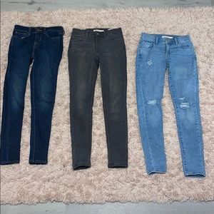 3 pairs of jeans all from levys